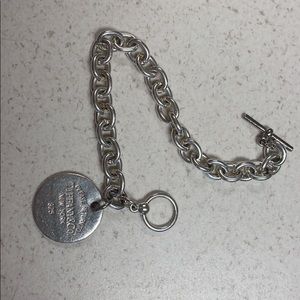 Sterling Silver 925 Tiffany bracelet.